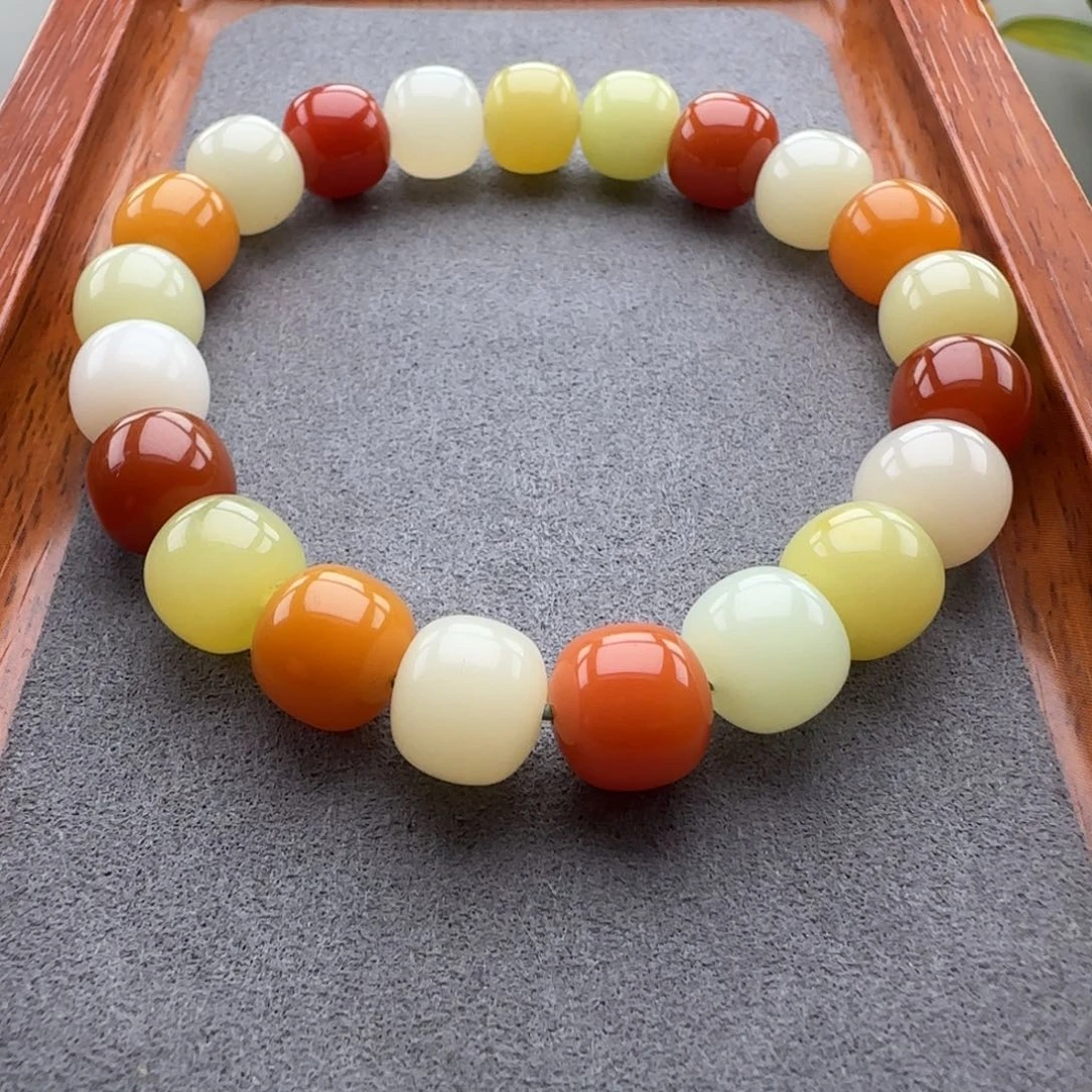 石英质玉（缅黄）配饰未镶嵌