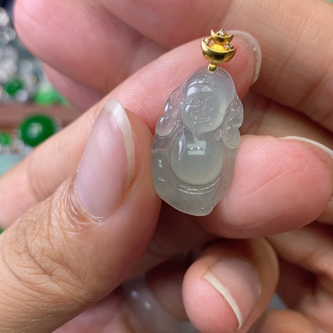 颈饰18K金镶嵌翡翠缅甸