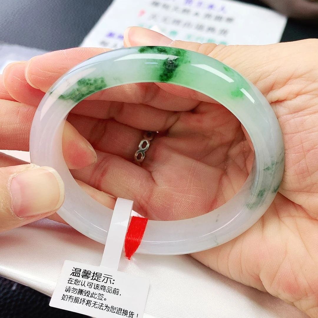未镶嵌手镯翡翠56贵妃