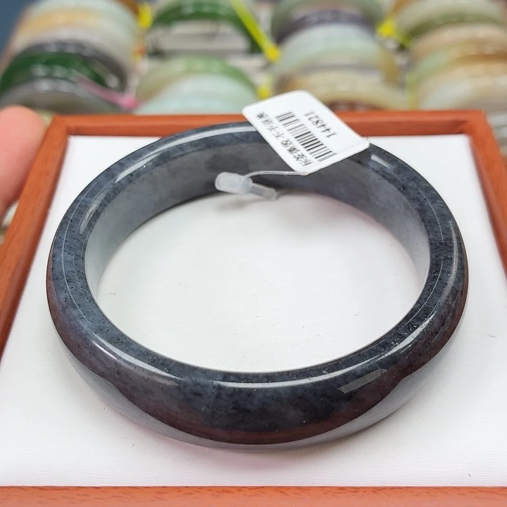 和田玉未镶嵌手镯和田玉5657