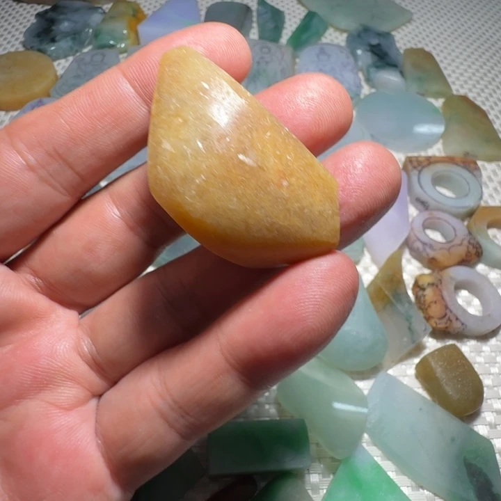 定制翡翠未镶嵌9689586