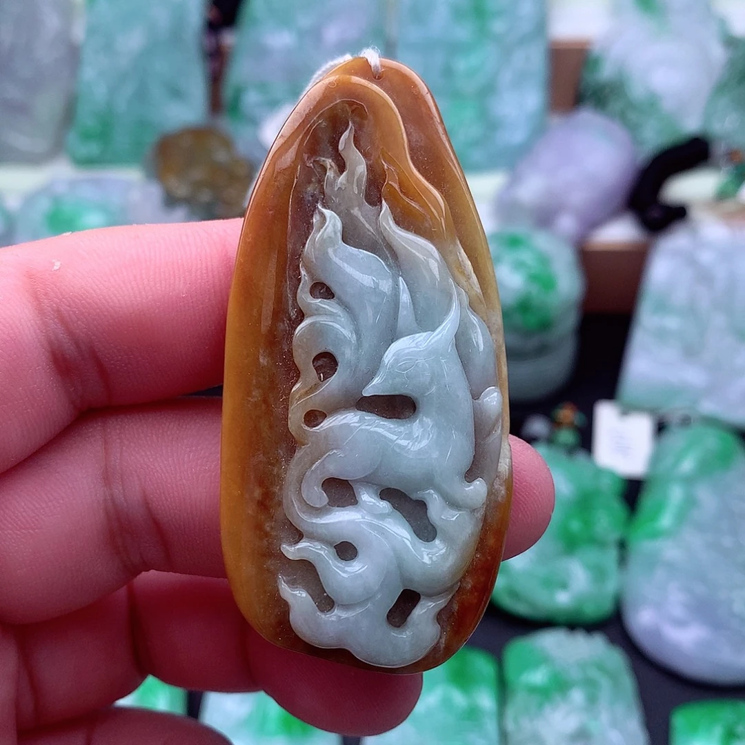吊坠(不含链)未镶嵌翡翠