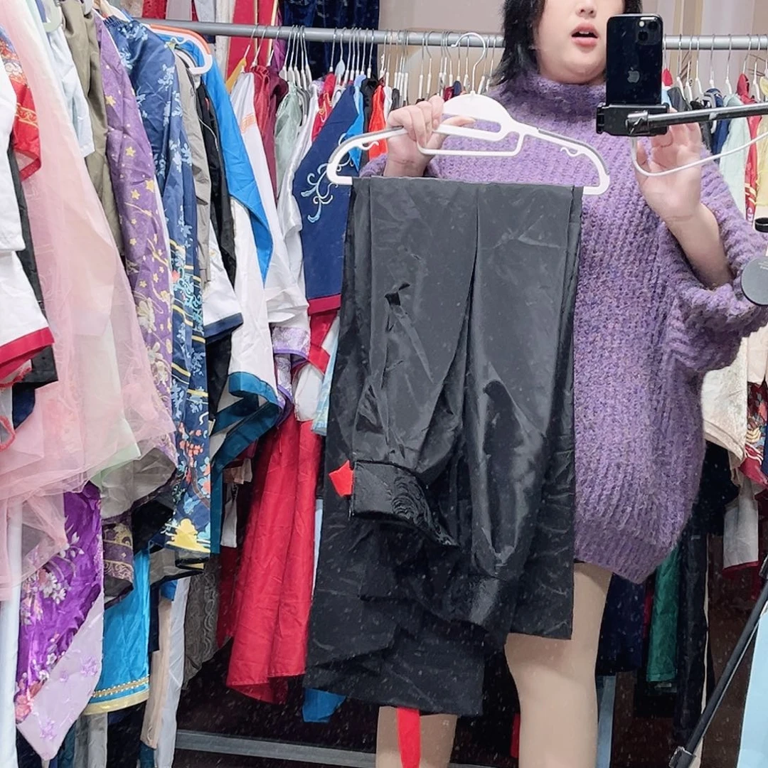 S***蔡闪042号的小卡也太好看