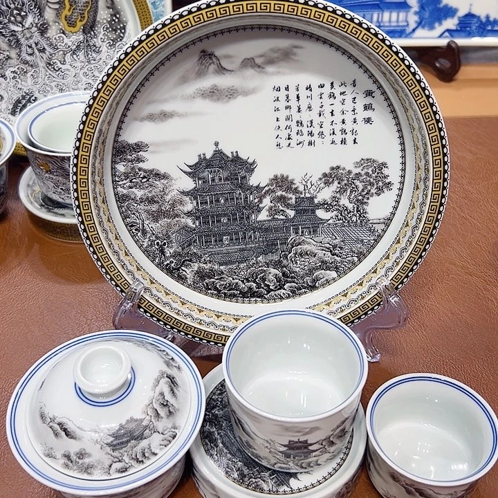 摆件陶景德镇陶瓷艺术展演厅及