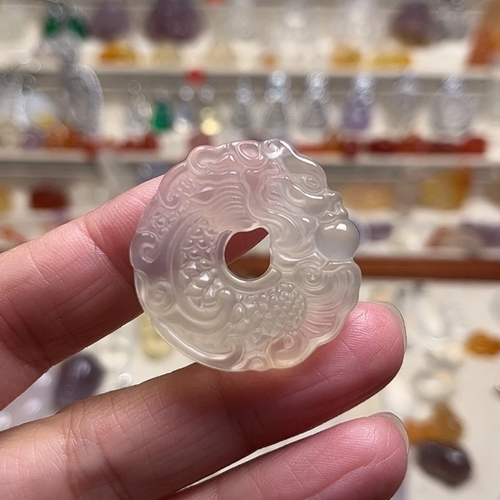 玛瑙/玉髓未镶嵌颈饰