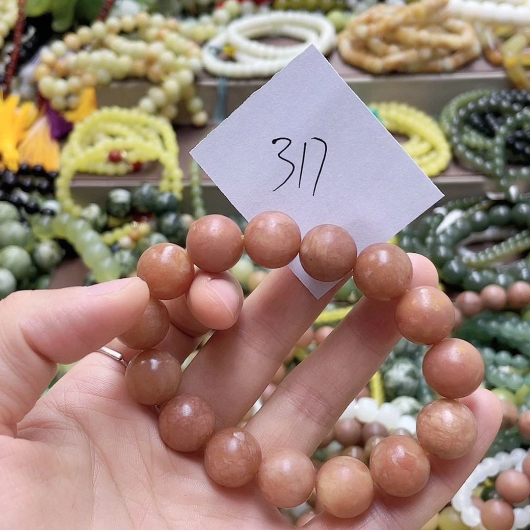 未镶嵌蛇纹石玉手链