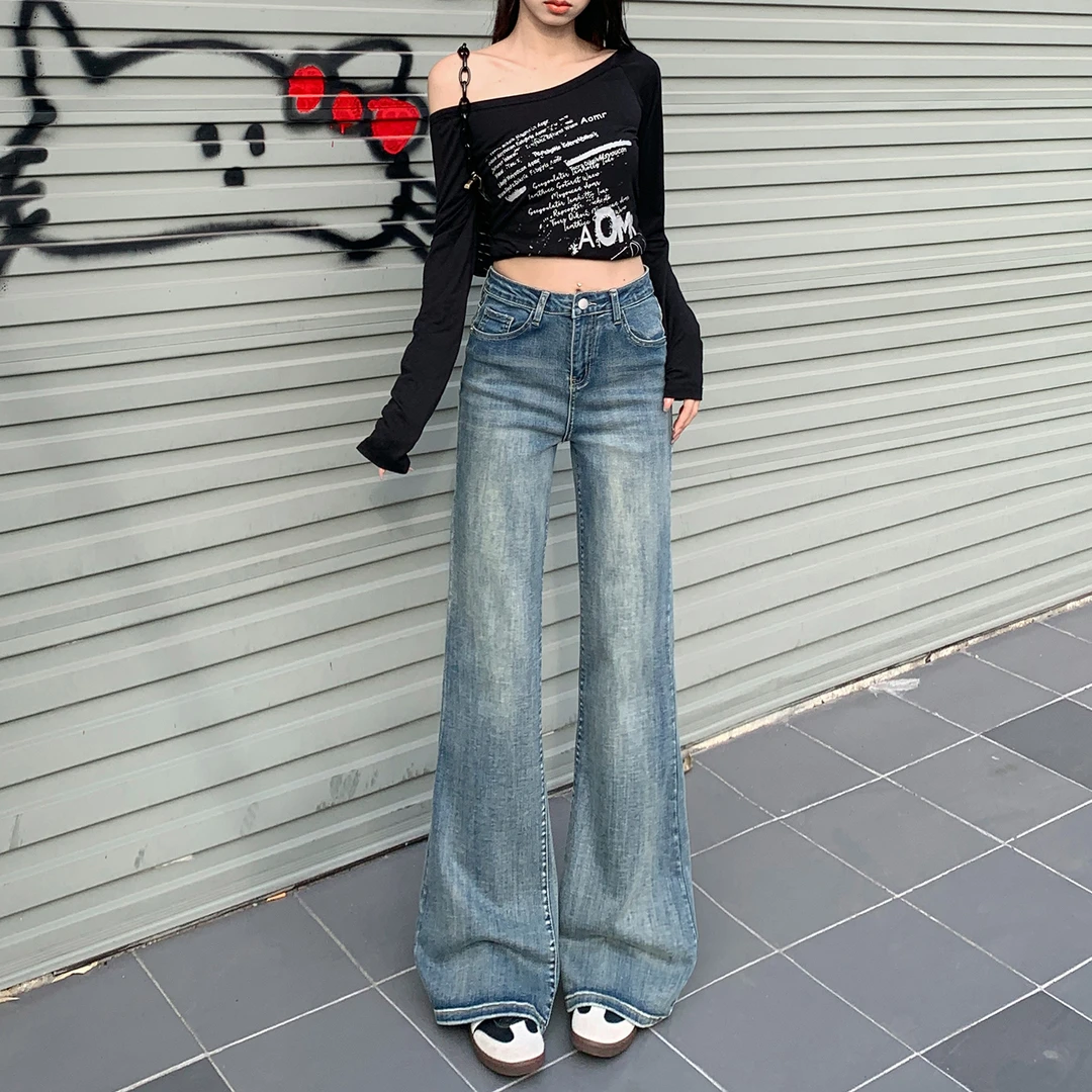 高腰微喇牛仔裤女款爆款2025新款春秋梨型身材显瘦高级感喇叭裤子