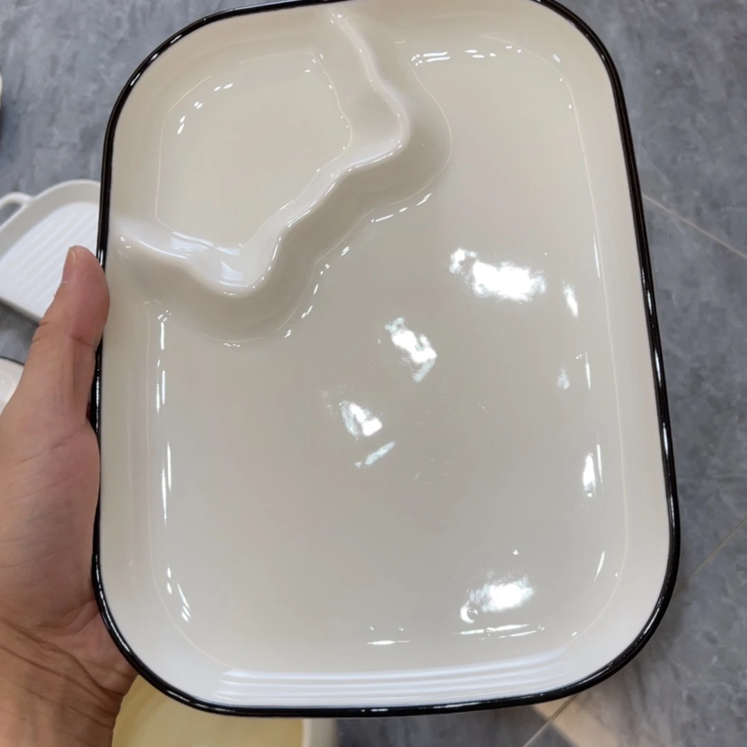 陶瓷微瑕餐具介意勿拍，满18飞！