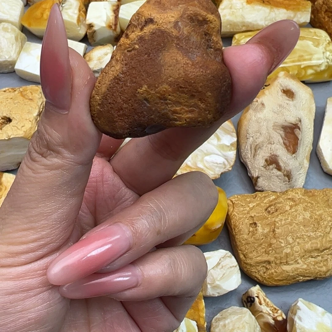 定制琥珀未镶嵌木**西蜜蜡