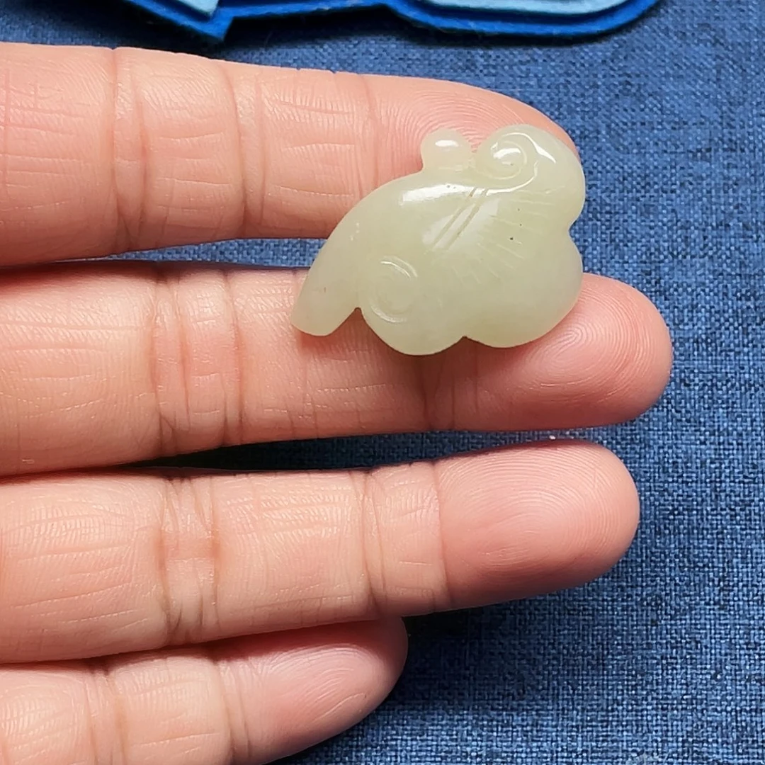 和田玉未镶嵌毛衣链