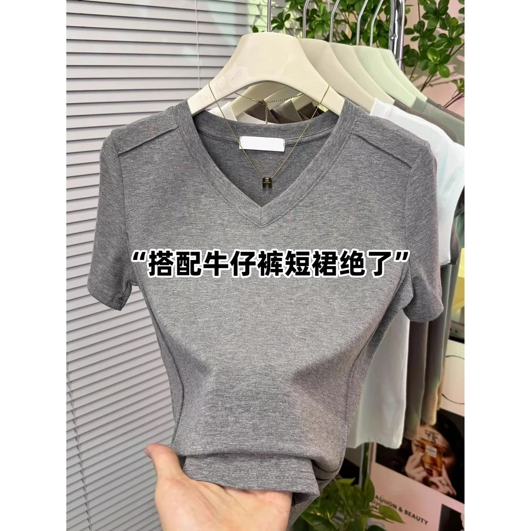 【现货】白色V领正肩短袖t恤女春夏修身设计感打底衫内搭显瘦上衣女