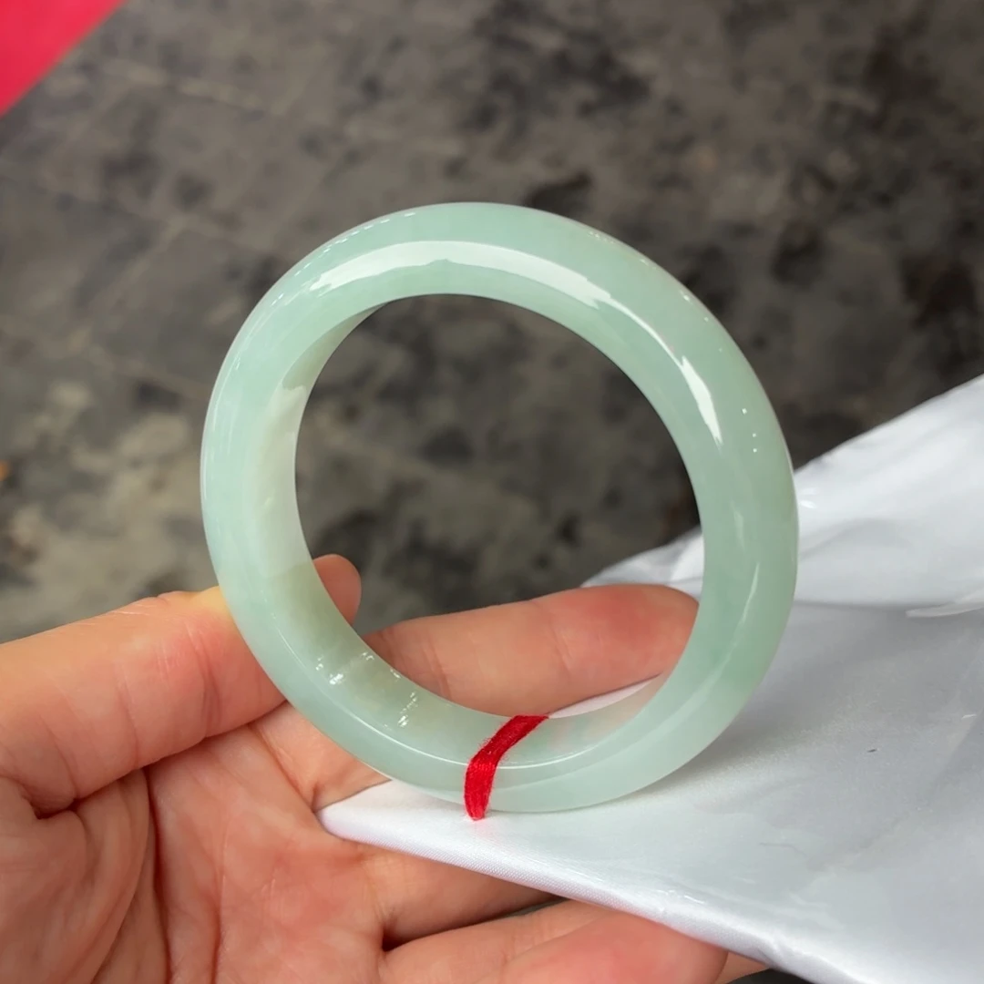 未镶嵌手镯翡翠天然缅甸翡翠手镯