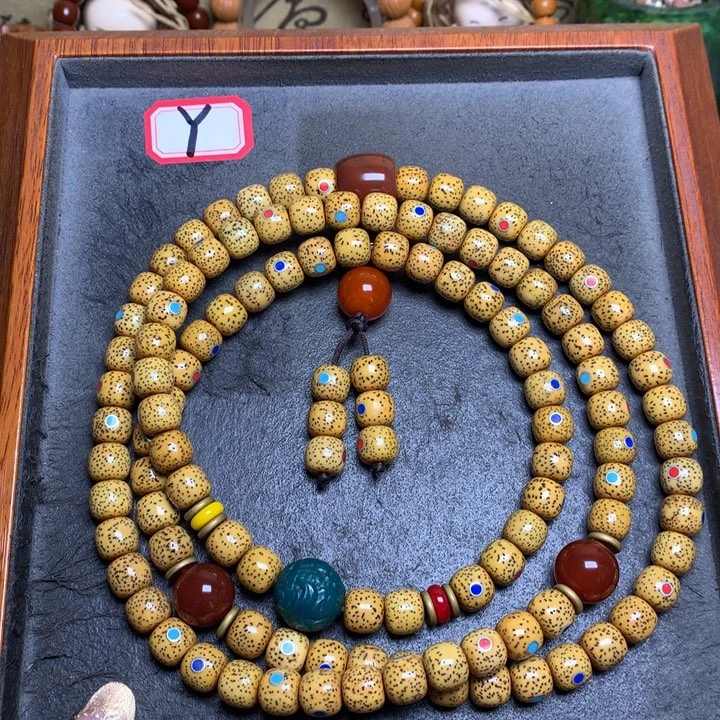 星月菩提吊坠菩提