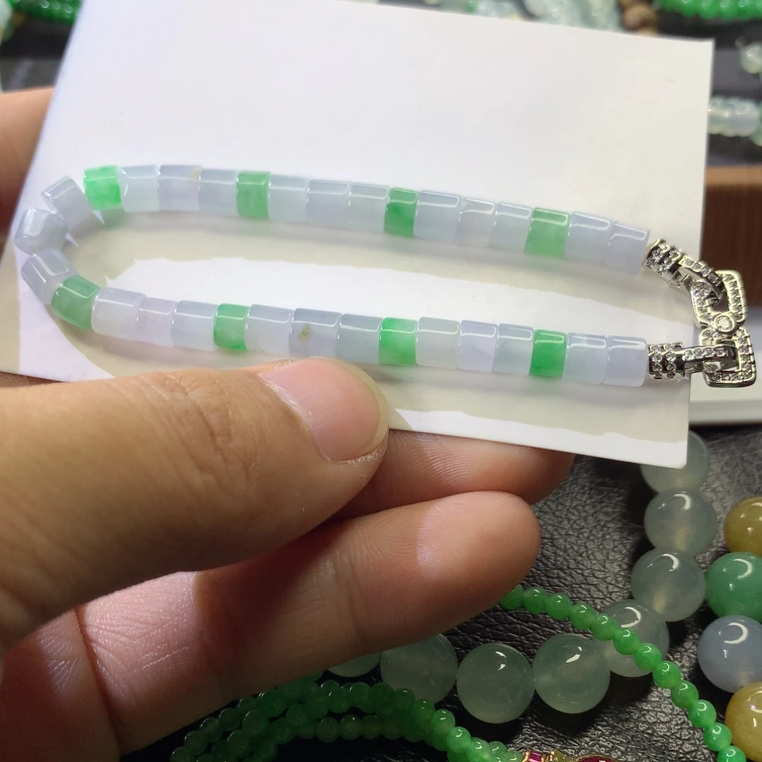 手链翡翠未镶嵌请***豆翡翠
