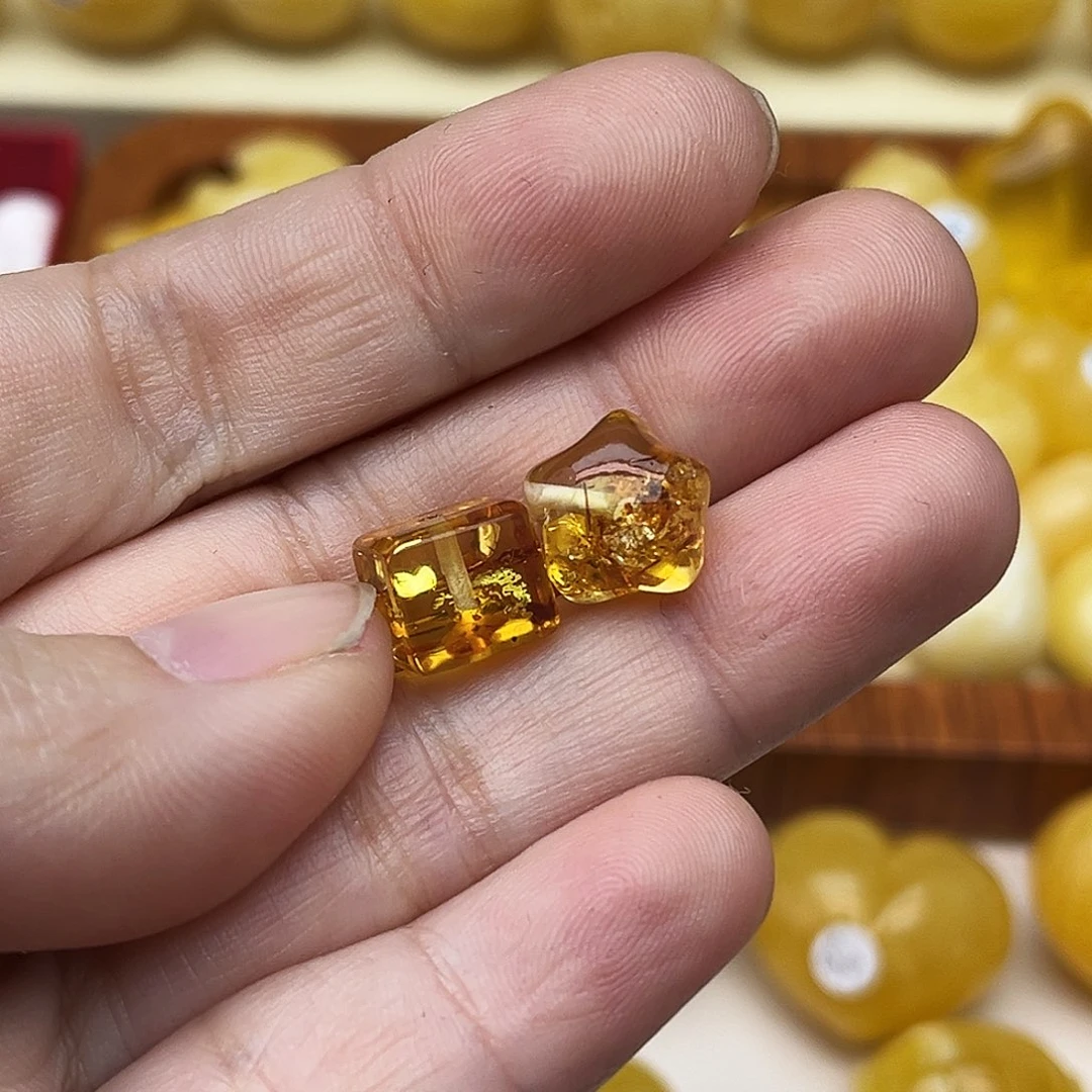 蜜蜡未镶嵌裸石天然