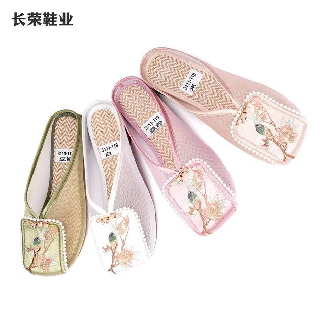 1国风民族绣花鞋古风刺绣网纱低跟舒适女单鞋3111-119