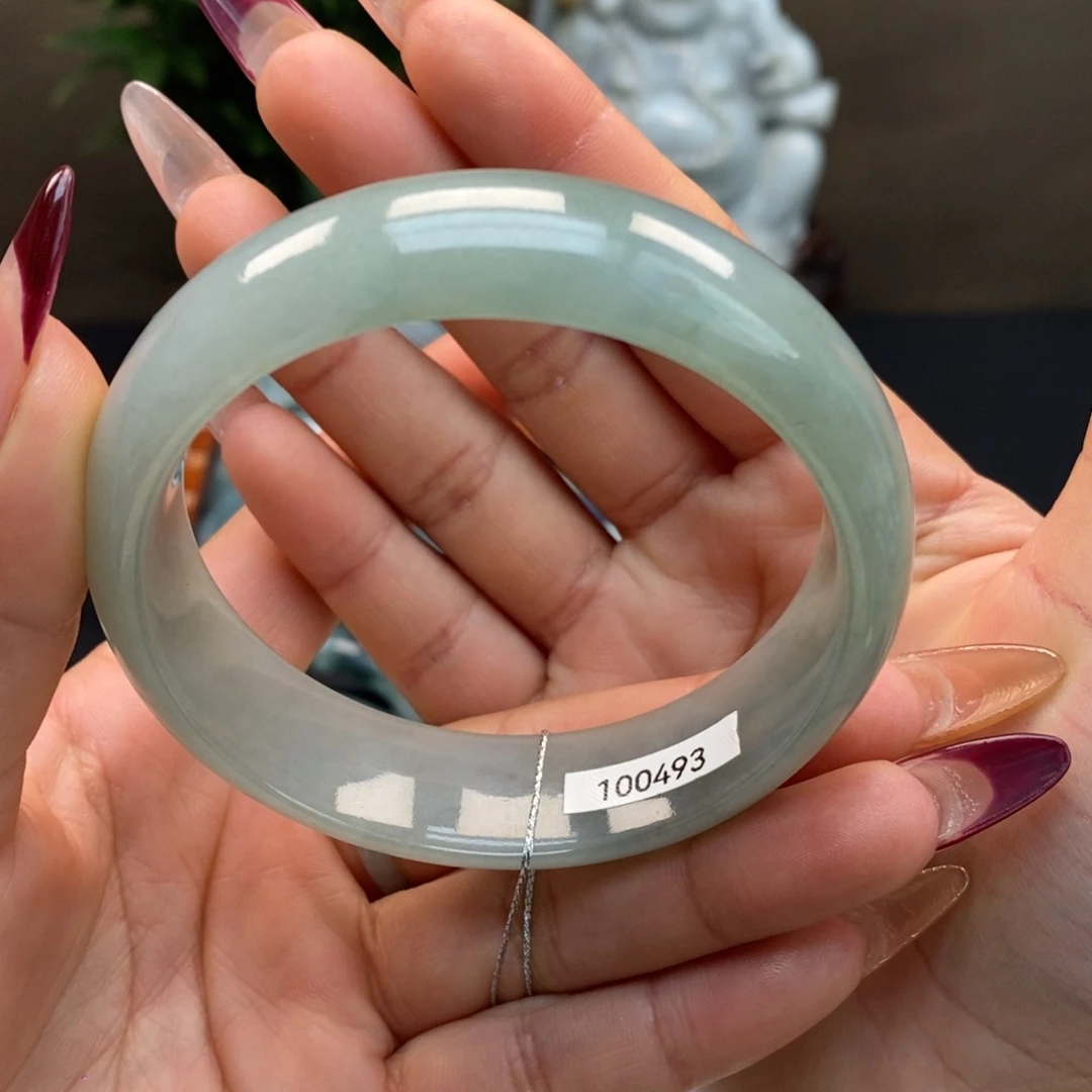 翡翠手镯未镶嵌天然