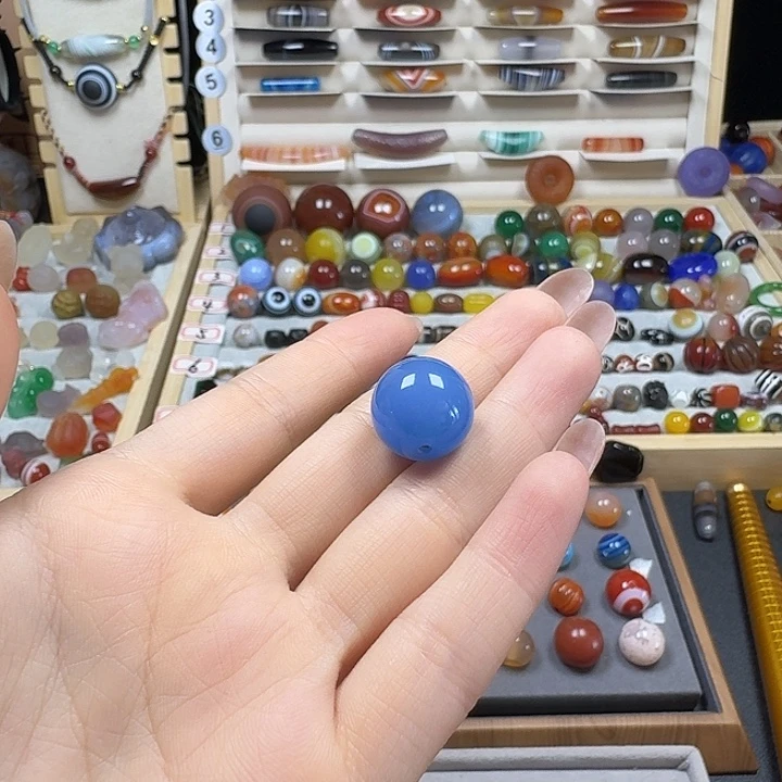 糊***好未镶嵌天然玛瑙玛瑙/玉髓