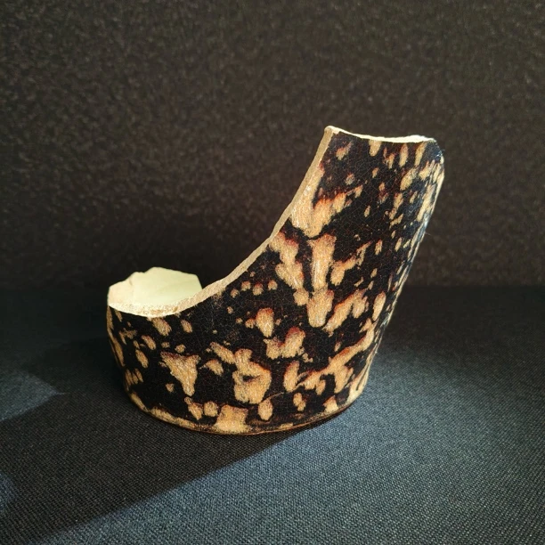 吉州窑黑釉火焰花梅瓶标本NS1