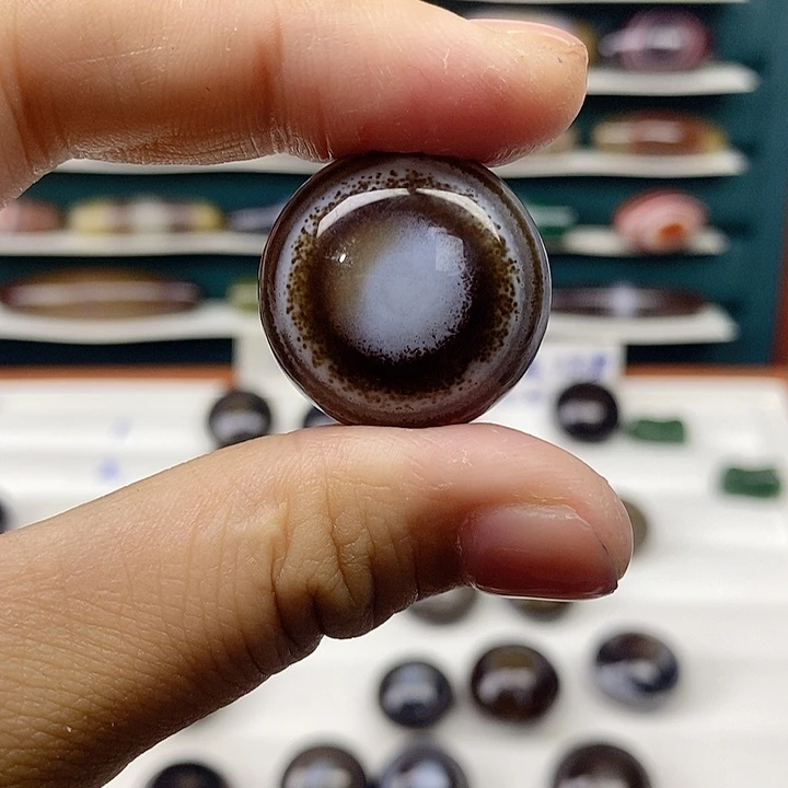 回***乐玛瑙/玉髓未镶嵌颈饰