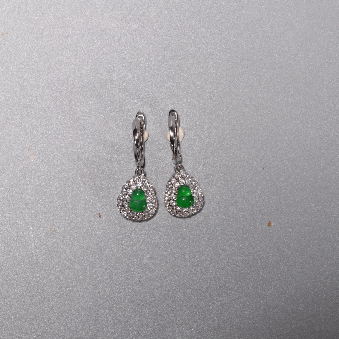 lot12   当代   翡翠耳钉