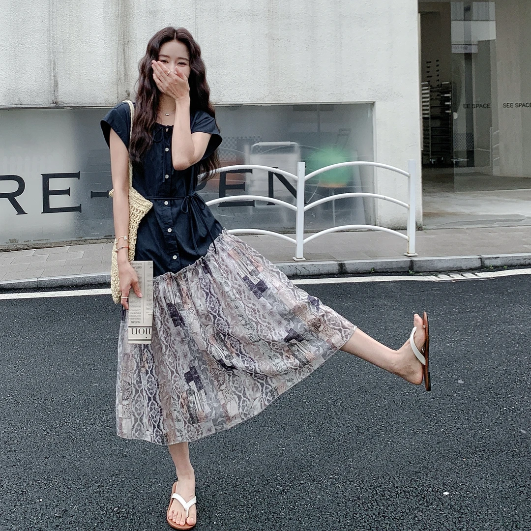 韩系无袖网纱拼接连衣裙女2025夏季新款设计感收腰显瘦洋气A裙