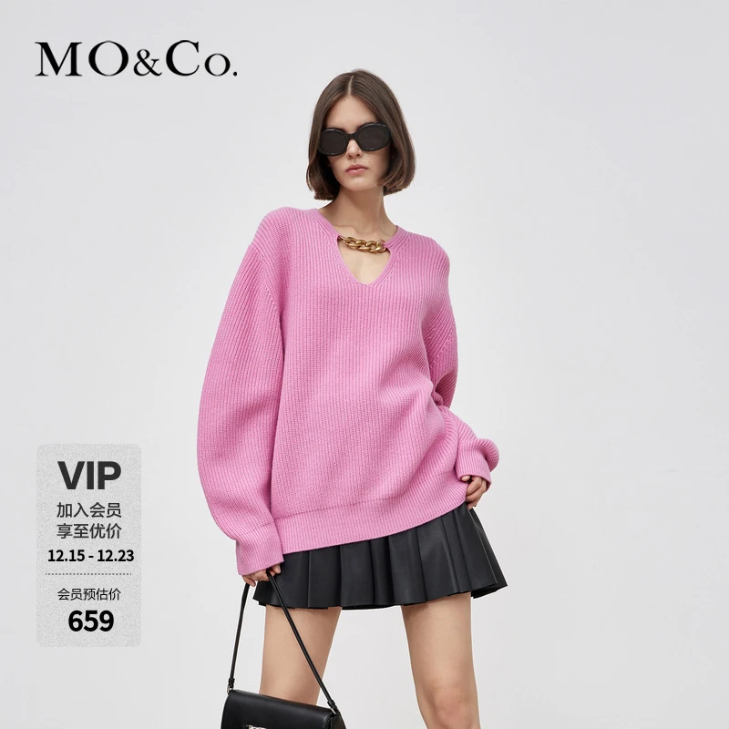【防寒】MOCO秋季V领链条宽松休闲时尚绵羊毛针织衫毛衣MBC3SWTT28