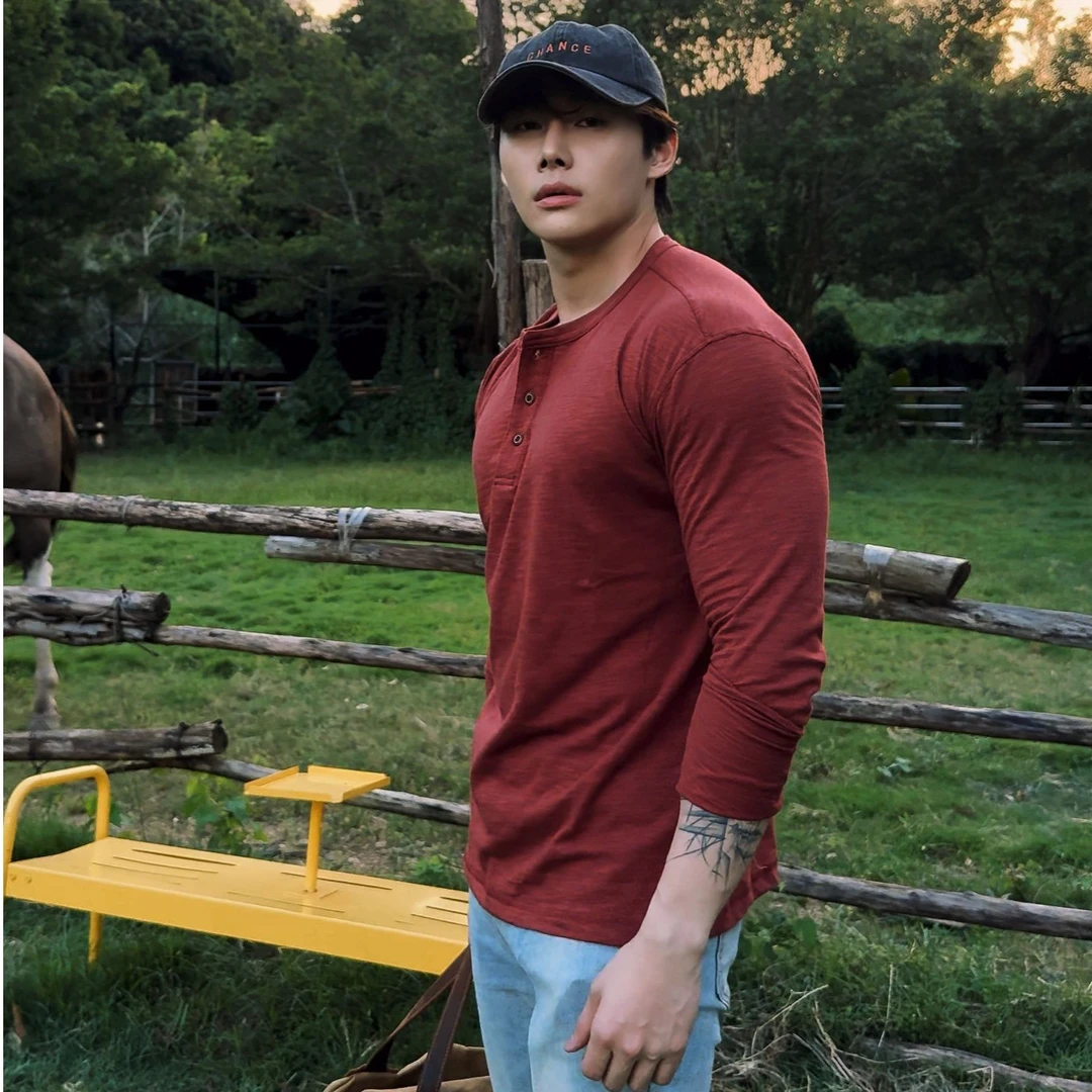 BEESTRONG  美式复古型男硬汉健身肌理纹长袖竹节棉亨利衫