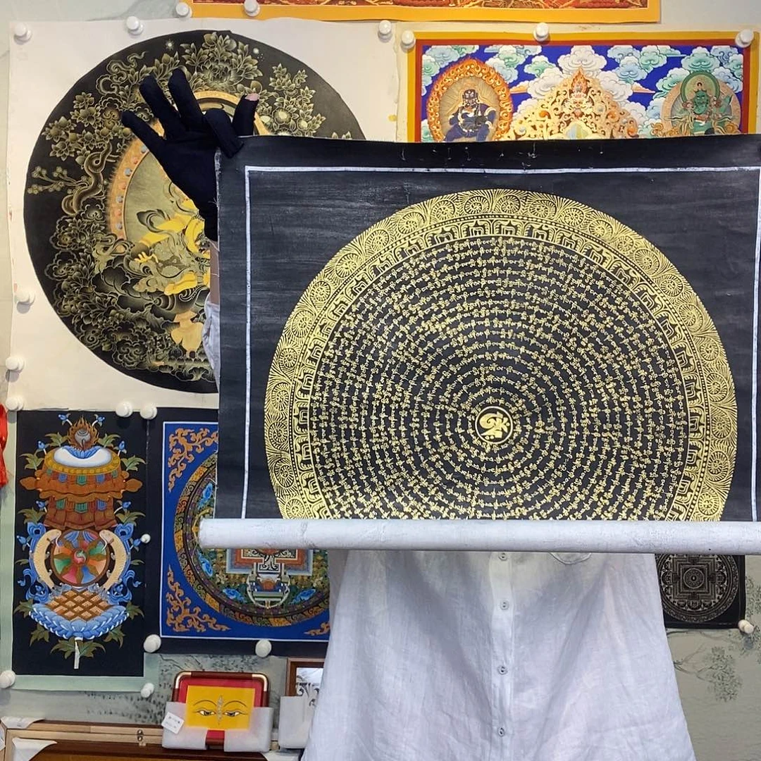 卷轴画纯手绘六字真言唐卡50厘米左右