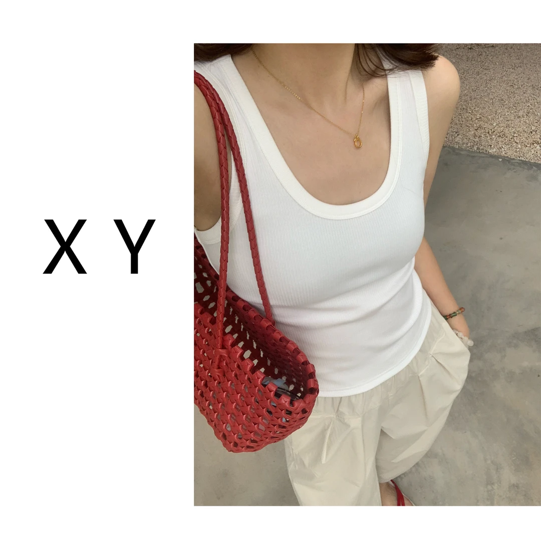 清仓！堪称年度百搭不为过！凉感U领背心 谁穿都是纸片人