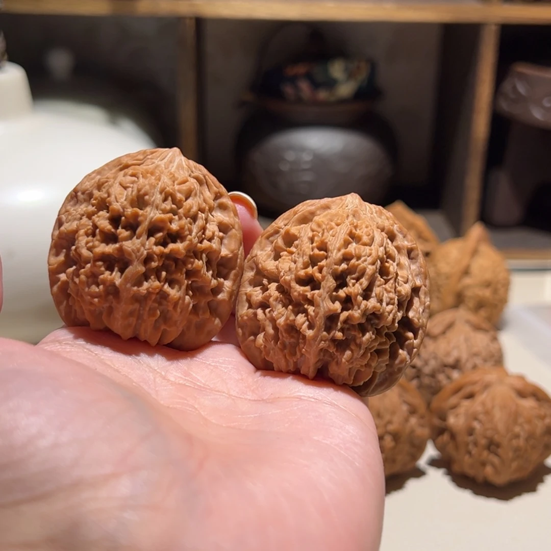 吊坠桃核满天星40全品
