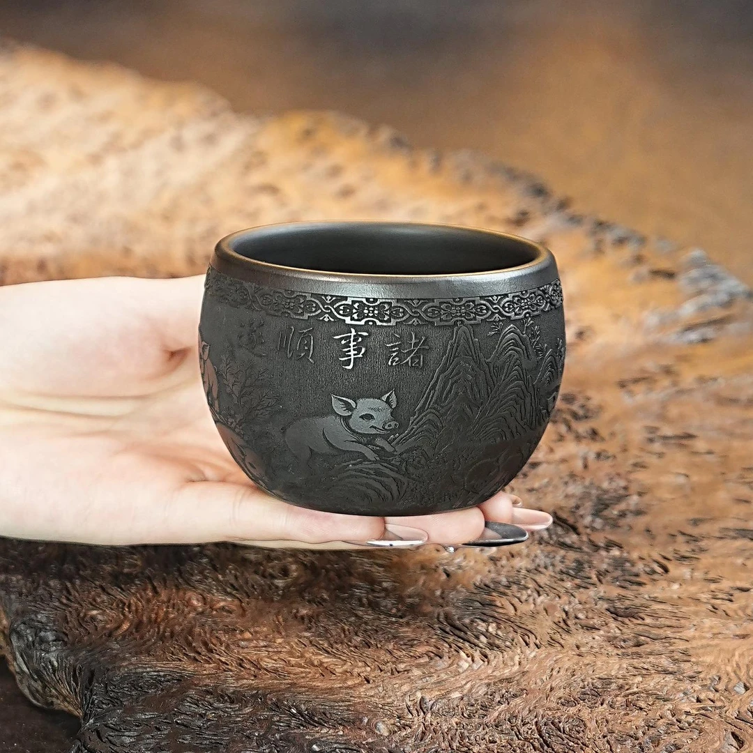 宜兴全手工紫砂茶具 原矿石黄泥料刻绘诸事顺遂主人杯品茗杯