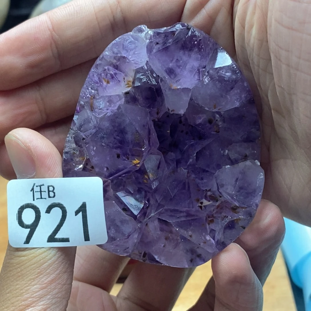 未镶嵌水晶大型摆件（非配饰）