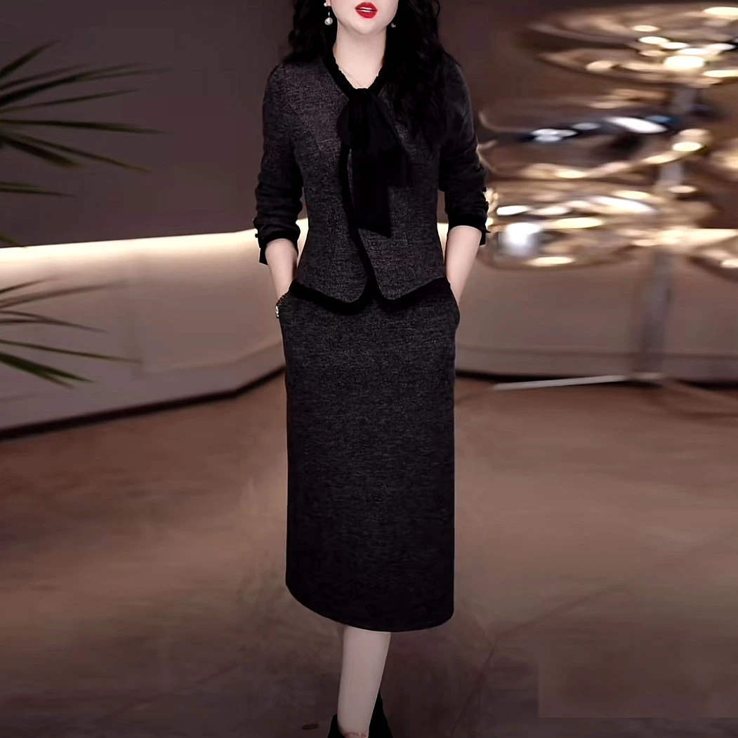 磨毛软精纺时尚假两件礼服裙2025求带新款修身加厚保暖打底连衣裙