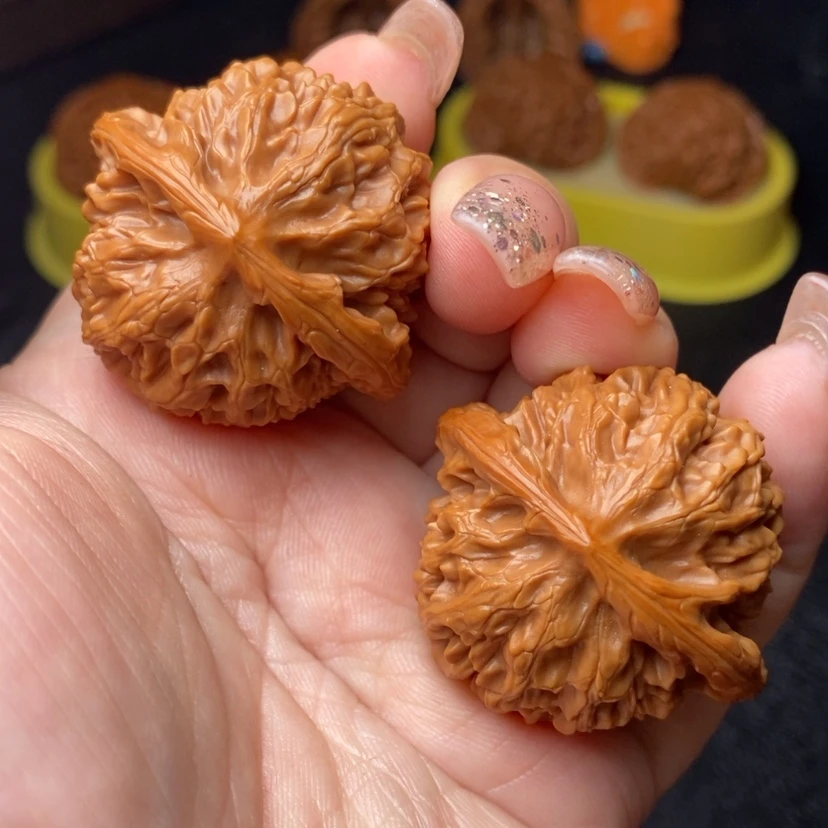 【闪购商品】把件文玩核桃655号宫灯40