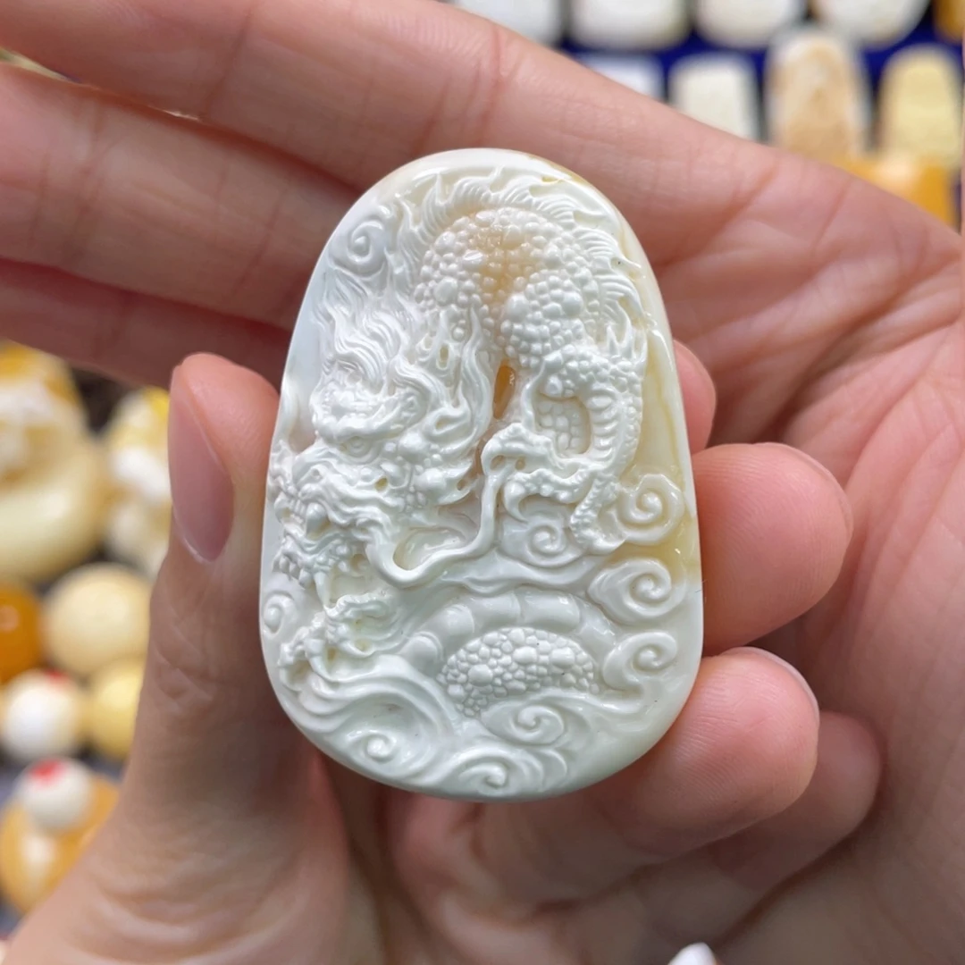 蜜蜡裸石未镶嵌琥珀蜜蜡雕刻龙牌