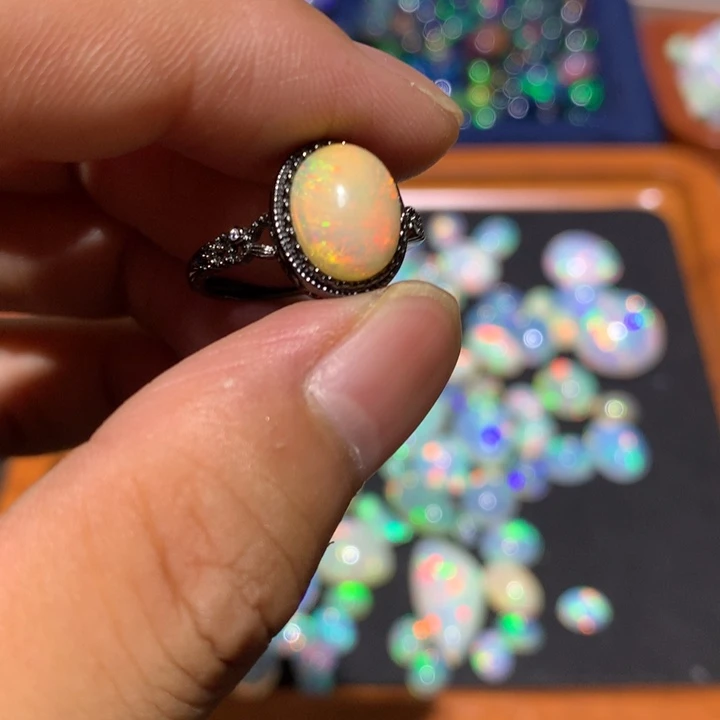 Y****欧泊银S925镶嵌欧泊戒指