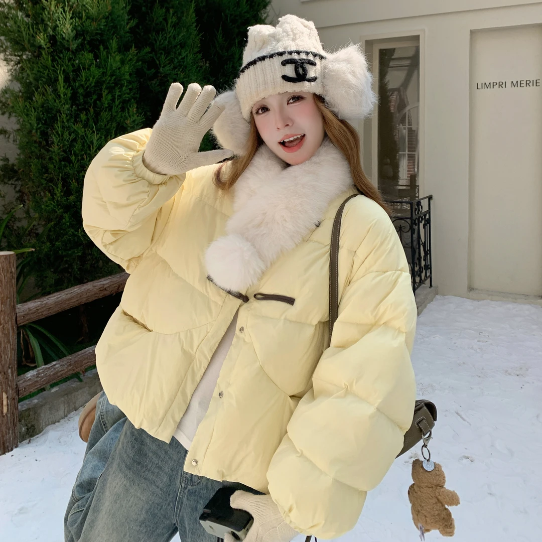 浅黄色小个子时尚减龄气质羽绒服女2025冬季新款韩系保暖加厚外套