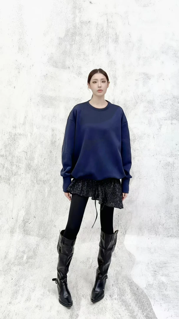 韩系慵懒风藏青色宽松卫衣拼接碎花裙摆宽松显瘦不臃肿