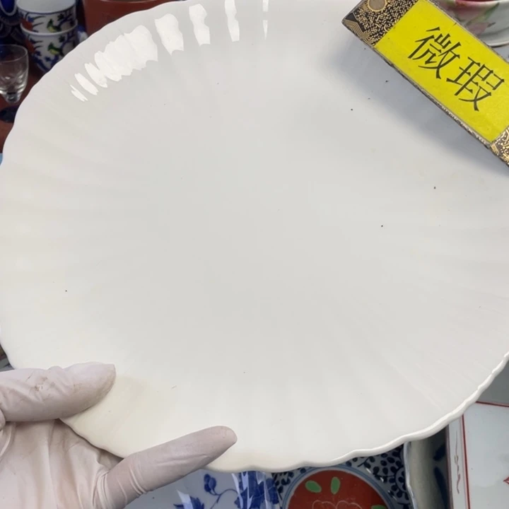他家瓷器真美…开播了