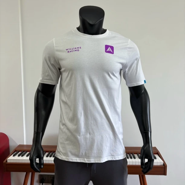 有点小瑕疵的男子运动休闲短袖T恤