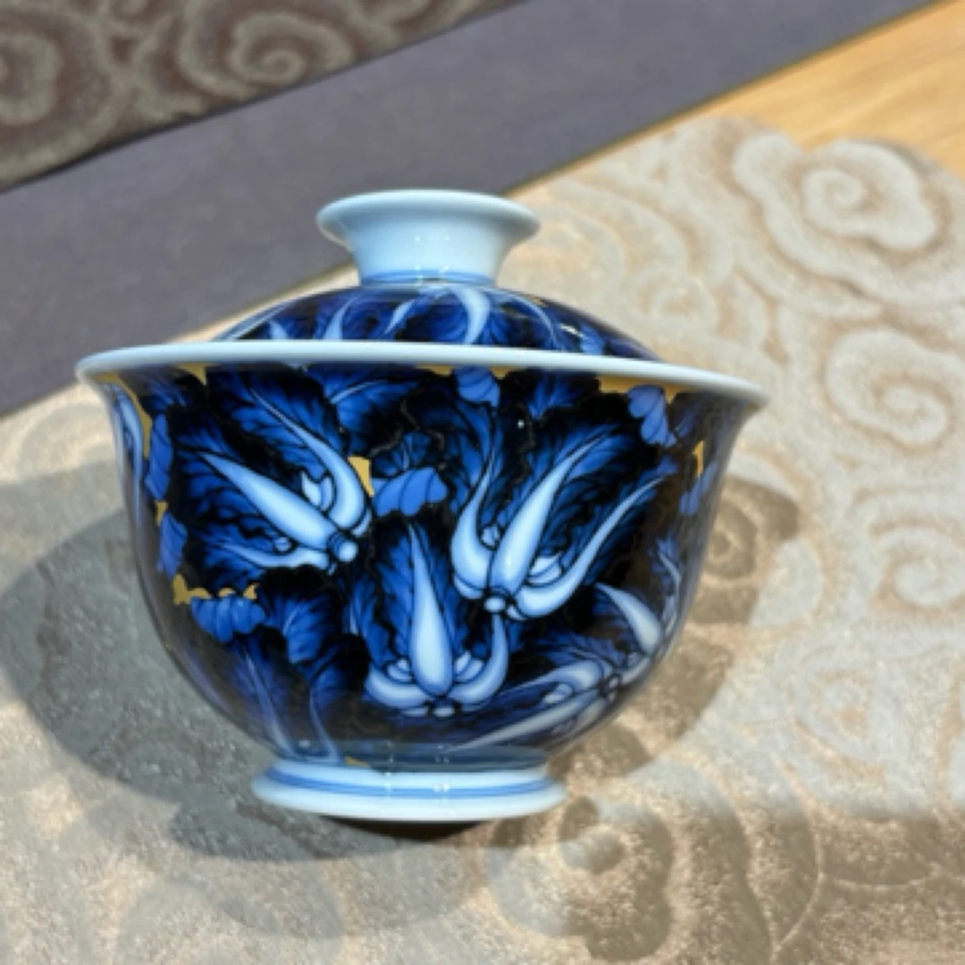 景德镇小卿亭仿明金地青花白菜盖碗