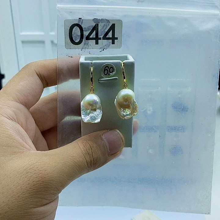 颈饰合金淡水珍珠