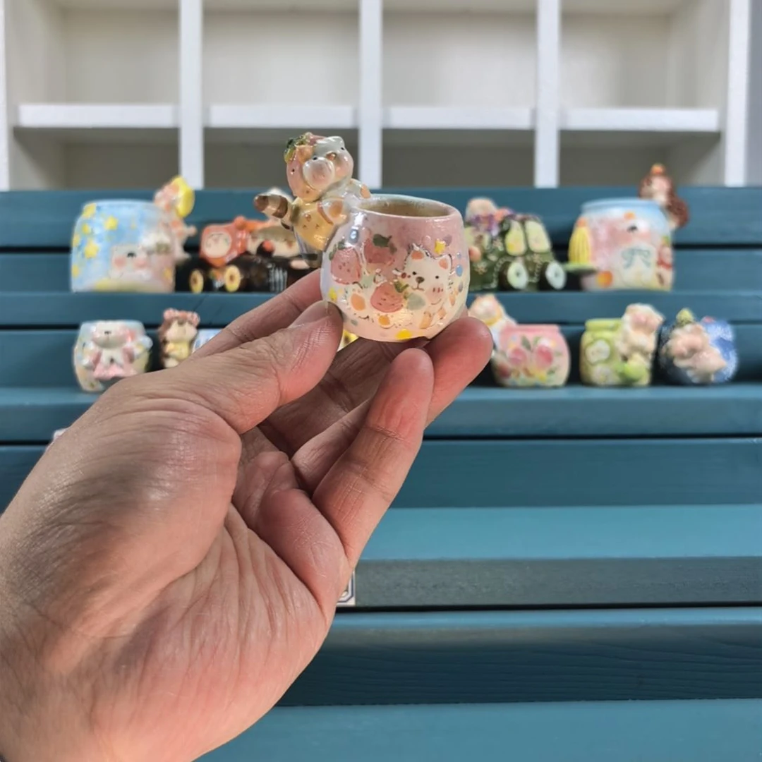 草莓小猫 手绘多肉花盆