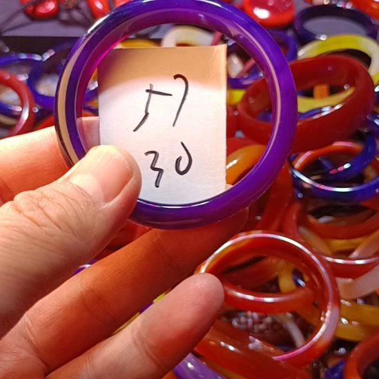 玛瑙/玉髓手镯未镶嵌