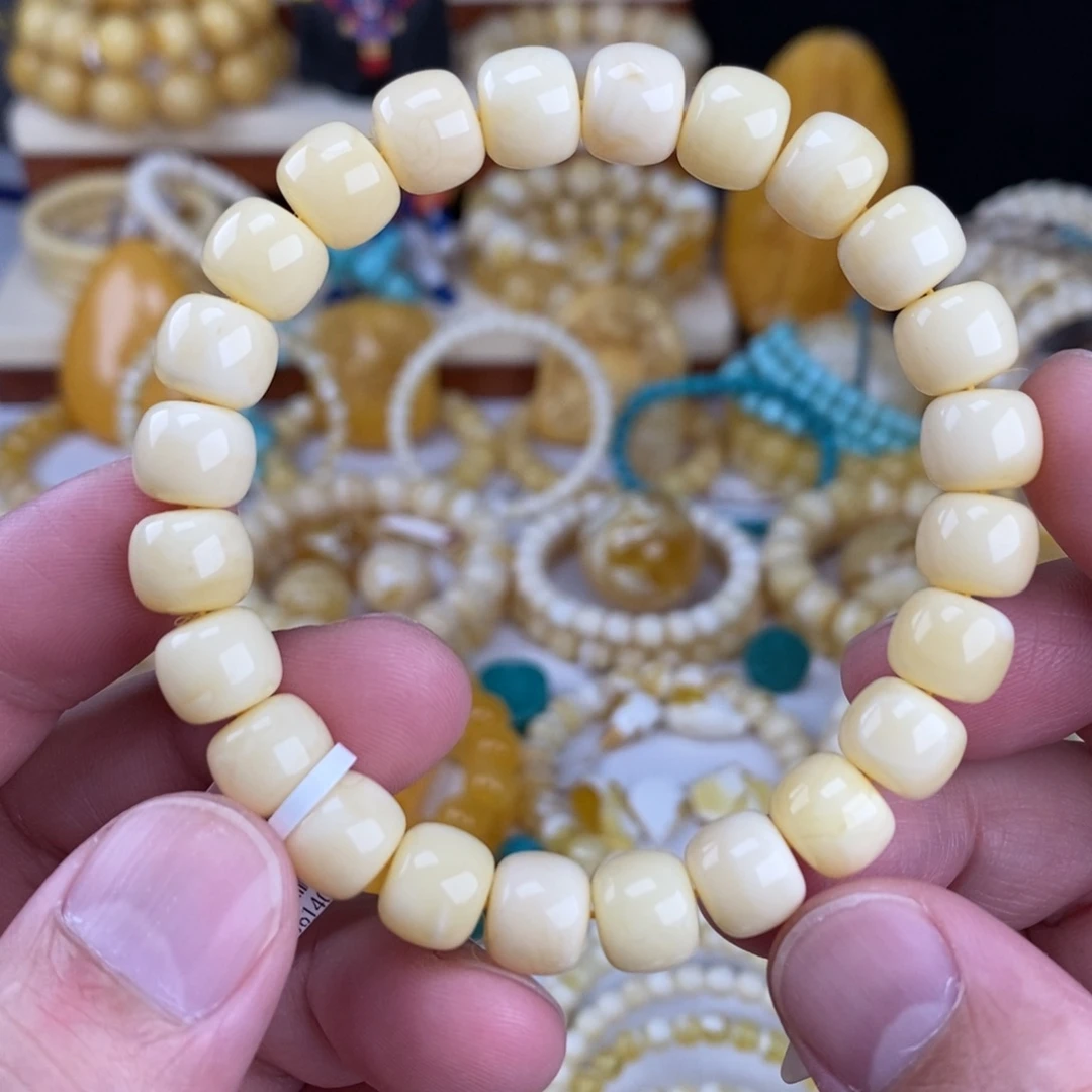 蜜蜡未镶嵌手链奶酪白无纹特浓阿尔卑斯10mm