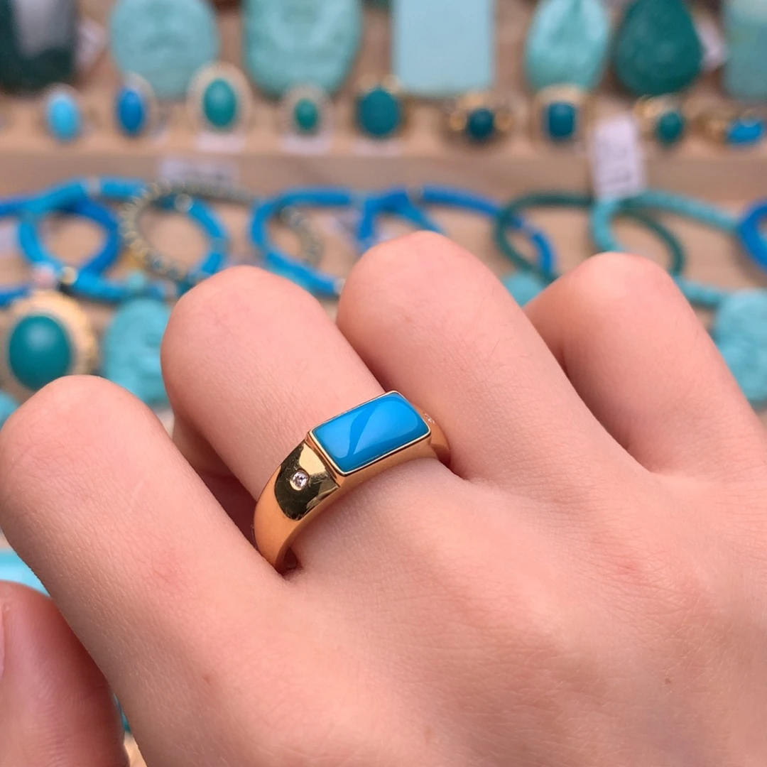 绿松石18K金镶嵌珠宝奇石