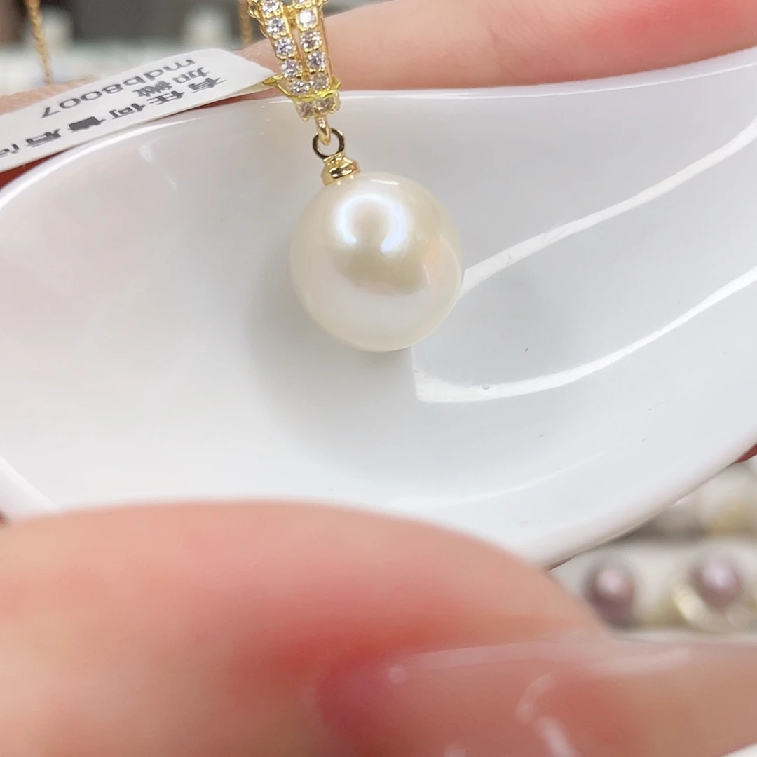 淡水珍珠颈饰合金