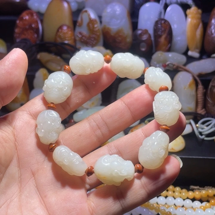 未镶嵌和田玉珠宝奇石