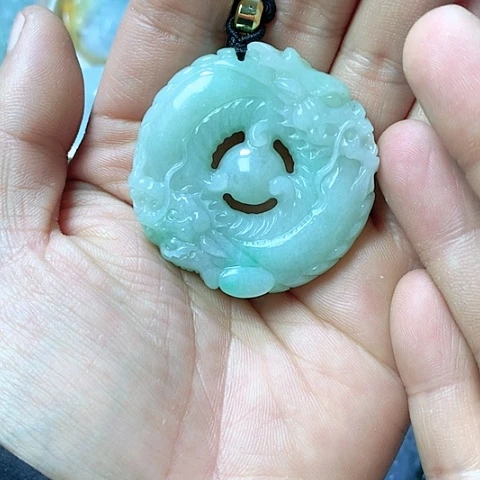 翡翠颈饰未镶嵌天然缅甸翡翠a货